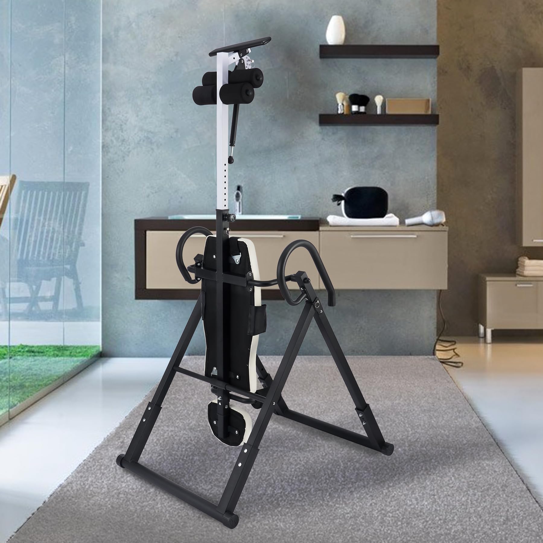 ZELUS Inversionsbank Klappbar Inversionstisch mit Verstellbarer Kopfstütze, Schutzgürtel Schwerkrafttrainer mit 4 Inversionswinkeln Multifunktionsgerät Rückentrainer 150 kg Bauchtrainer Weiß &Schwarz