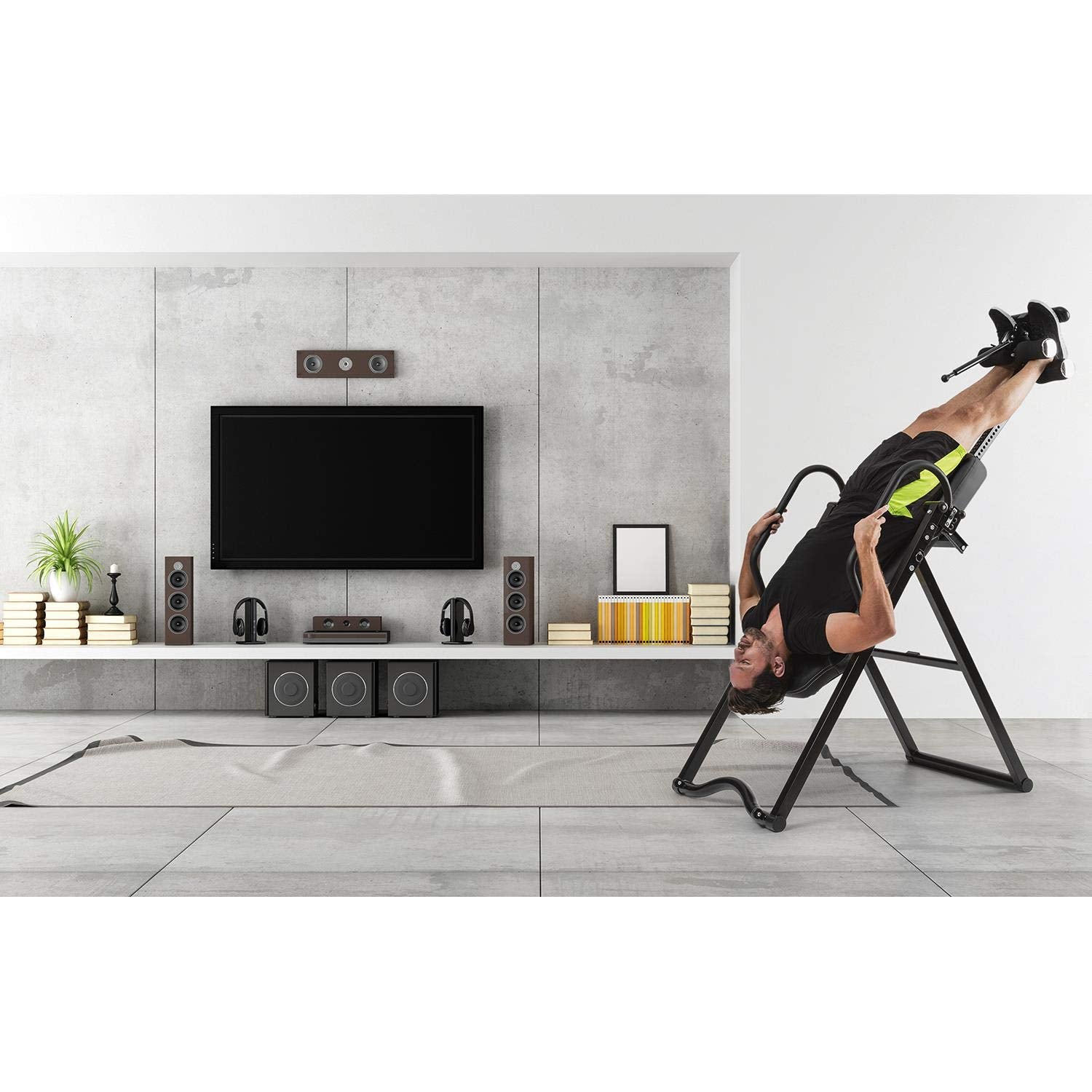 Klarfit Ease Delux - Inversionsbank, Schwerkrafttrainer, Rückentrainer, Inversionstisch, Entlastung der Wirbelsäule, bis 136kg Körpergewicht, Wärme-und Massagefunktion, schwarz